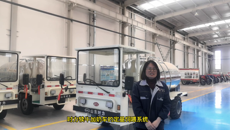 冰球突破mg正规官网犊牛加奶车定量饲喂系统使用介绍.mp4